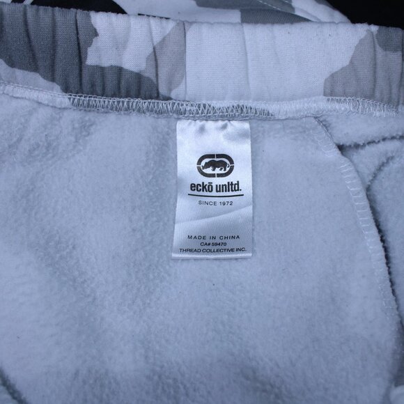 ECKO UNLTD Men's Big and Tall Four Square Fleece Shorts 3XL - Picture 4 of 10